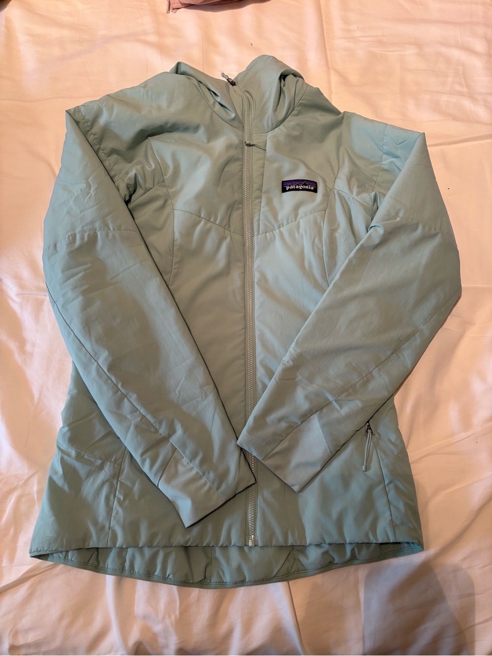 Patagonia Women’s Light Mint Nano air Hoody